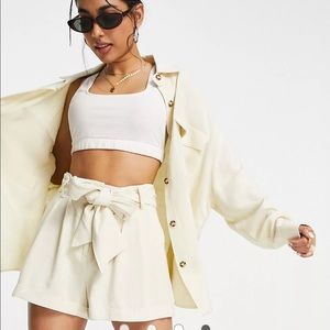 ASOS LINEN SET PETITE SIZE 6 NEW WITH TAGS CREAM NEUTRAL SHORTS & JACKET